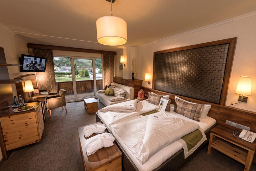 Hotel Andy 4 Sterne Superior Jerzens Eksteriør billede